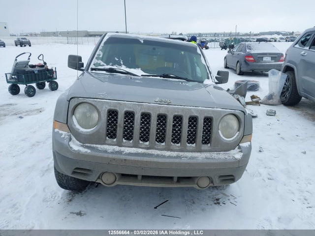 12556664 :رقم المزاد ، 1C4NJRAB0GD683344 vin ، 2016 Jeep Patriot مزاد بيع