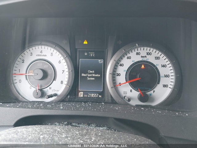 12556665 :رقم المزاد ، 5TDXK3DC5FS547351 vin ، 2015 Toyota Sienna Se 8 Passenger مزاد بيع