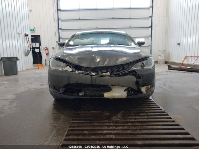 Продажа на аукционе авто 2015 Chrysler 200 S, vin: 1C3CCCBB0FN708611, номер лота: 12556668