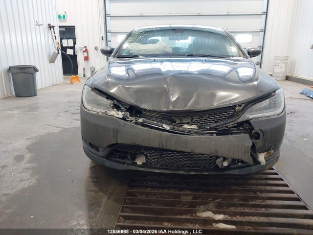Продажа на аукционе авто 2015 Chrysler 200 S, vin: 1C3CCCBB0FN708611, номер лота: 12556668