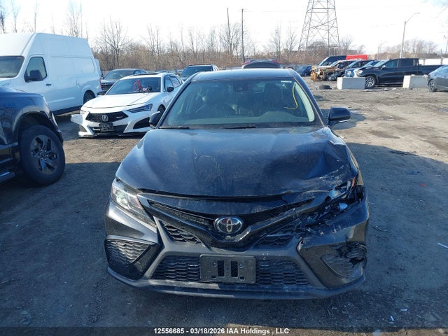 4T1G11AK1NU702373 Toyota CAMRY SE