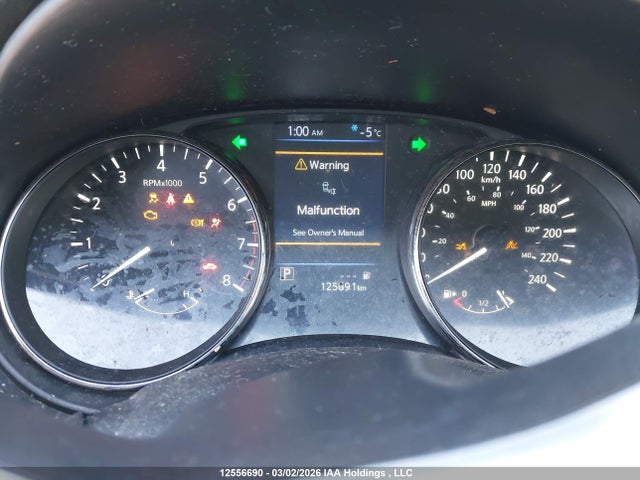 JN1BJ1BW6MW435625 Nissan Qashqai Sv