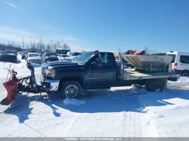 1GD32UCY8KF124514 GMC Sierra 3500hd Chassis Sle