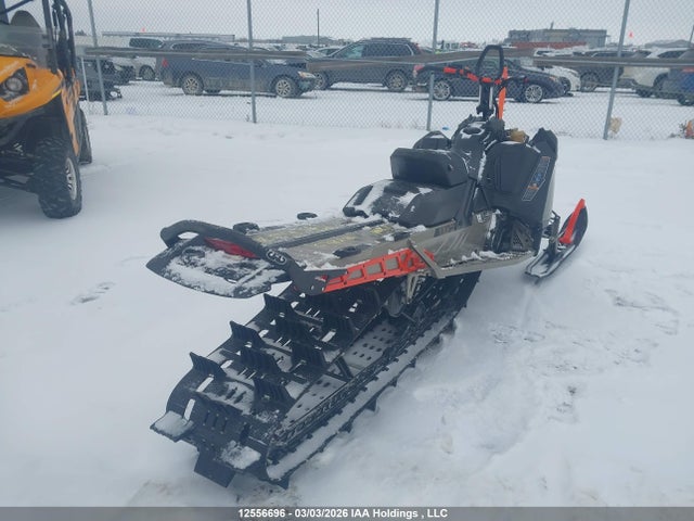 Skidoo Summit X 850 2022 2BPSTJNB0NV000245 Image 4
