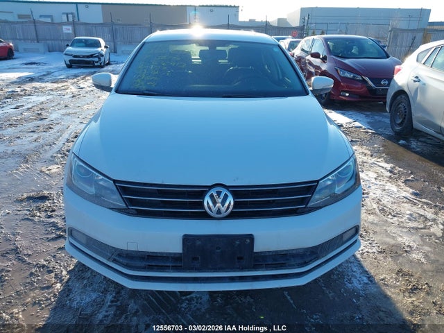3VWL17AJ8HM276913 Volkswagen Jetta Sel/sel Premium