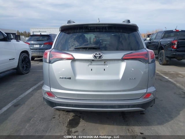 2T3WFREV8HW364143 Toyota RAV4