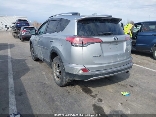 2T3WFREV8HW364143 Toyota RAV4