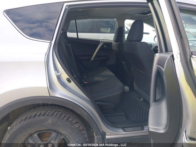 2T3WFREV8HW364143 Toyota RAV4