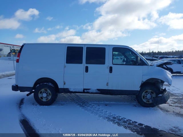 1GCWGAFG8J1337625 Chevrolet Express G2500