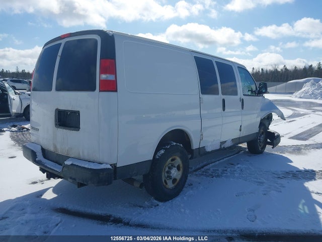 1GCWGAFG8J1337625 Chevrolet Express G2500