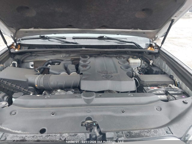 2020 Toyota 4runner მანქანა იყიდება აუქციონზე, vin: JTEBU5JR6L5827527, აუქციონის ნომერი: 12556731