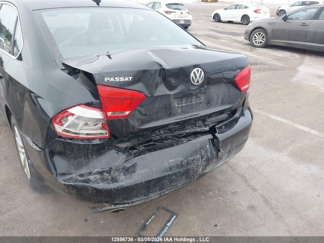 1VWBH7A38EC051557 Volkswagen Passat 2.5l Comfortline
