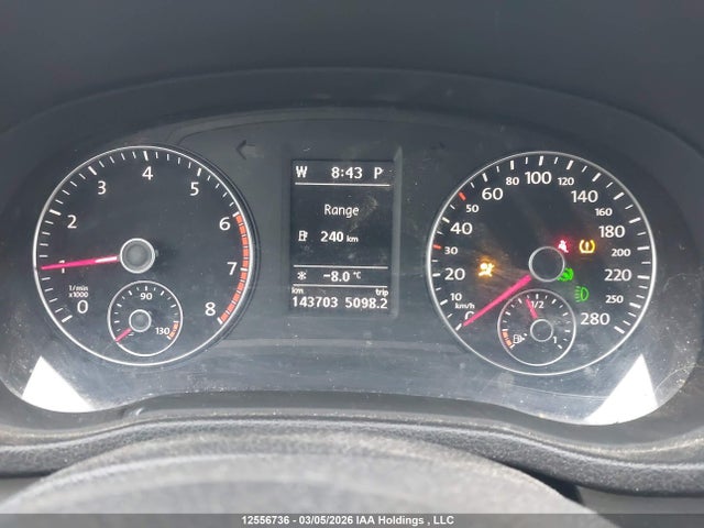 1VWBH7A38EC051557 Volkswagen Passat 2.5l Comfortline