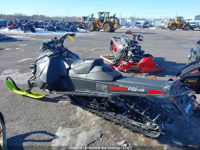 2BPSTCFC8FV000059 Skidoo Skidoo