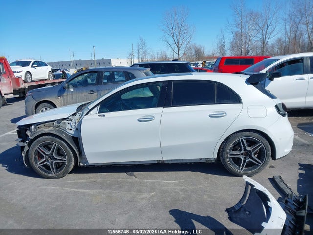 12556746 :رقم المزاد ، WDD3F4HB2KJ083572 vin ، 2019 Mercedes-benz A 250 4matic مزاد بيع