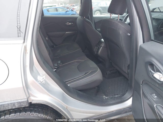 12556750 :رقم المزاد ، 1C4PJLCB8FW553754 vin ، 2015 Jeep Cherokee Latitude مزاد بيع