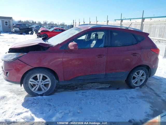 12556780 :رقم المزاد ، KM8JUCAC2CU337247 vin ، 2012 Hyundai Tucson Gls/limited مزاد بيع