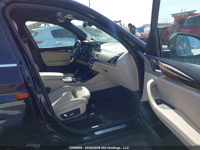 5UXTR9C52KLP84342 BMW X3 Xdrive30i
