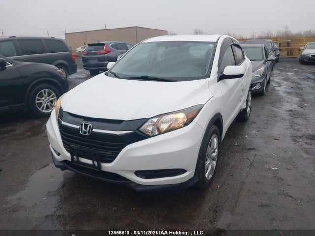 3CZRU6H37JM100053 Honda HR-V LX
