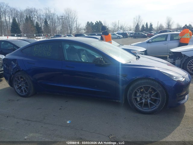 Продажа на аукционе авто 2023 Tesla Model 3, vin: LRW3E1EB1PC851812, номер лота: 12556816