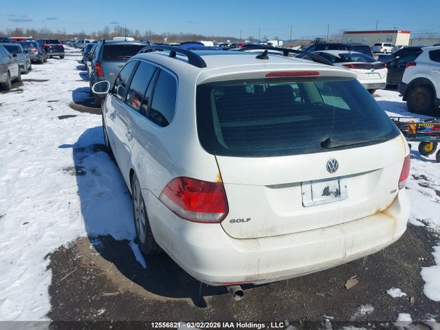 2013 Volkswagen Golf 2.0 Tdi Comfortline/2.0 Tdi Highline მანქანა იყიდება აუქციონზე, vin: 3VWPL7AJ8DM600691, აუქციონის ნომერი: 12556821
