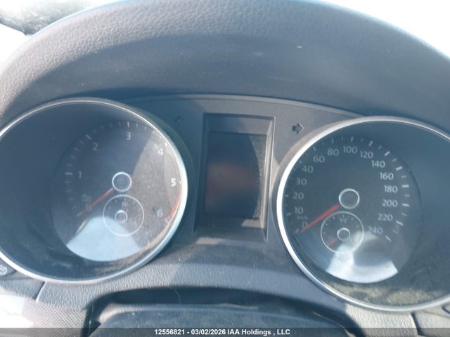 2013 Volkswagen Golf 2.0 Tdi Comfortline/2.0 Tdi Highline მანქანა იყიდება აუქციონზე, vin: 3VWPL7AJ8DM600691, აუქციონის ნომერი: 12556821