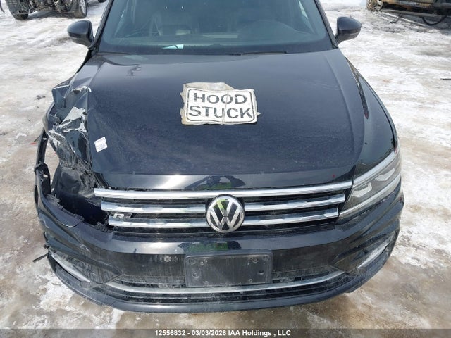 3VV4B7AX2MM060589 Volkswagen Tiguan Sel Premium R-line