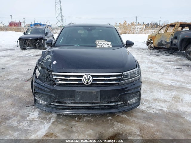 3VV4B7AX2MM060589 Volkswagen Tiguan Sel Premium R-line