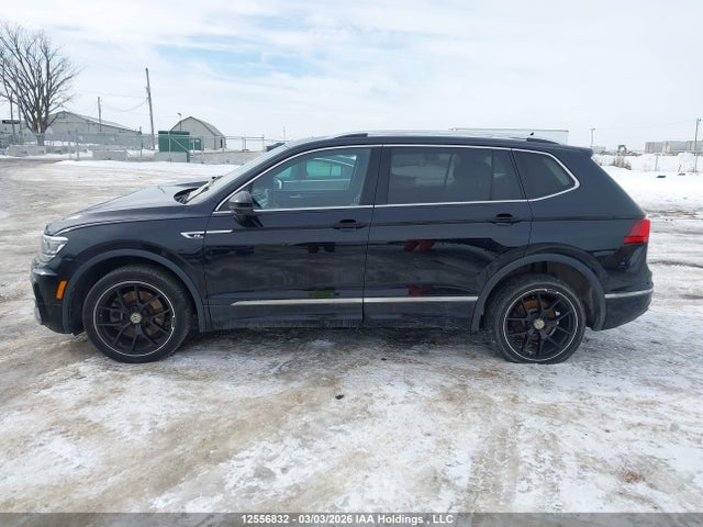 3VV4B7AX2MM060589 Volkswagen Tiguan Sel Premium R-line