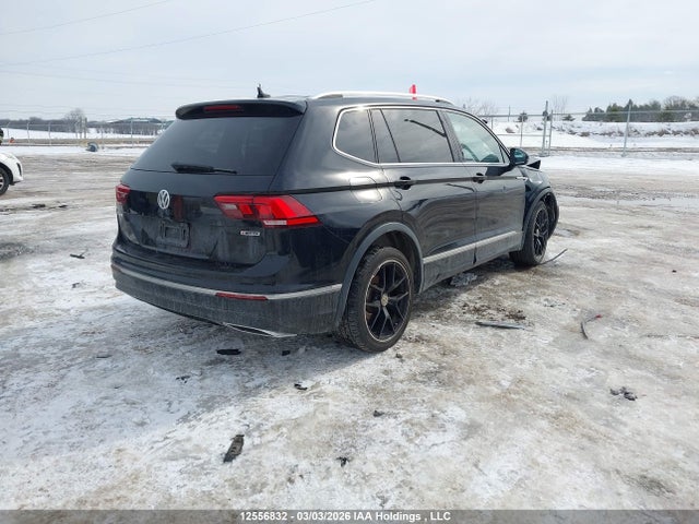 3VV4B7AX2MM060589 Volkswagen Tiguan Sel Premium R-line