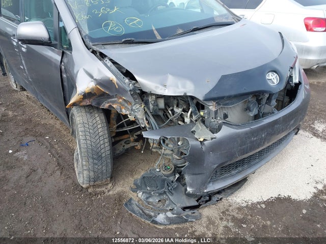 12556872 :رقم المزاد ، 5TDKZ3DCXHS859920 vin ، 2017 Toyota Sienna Le 8 Passenger مزاد بيع