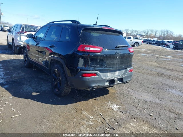 1C4PJMDX7JD592341 Jeep Cherokee Limited