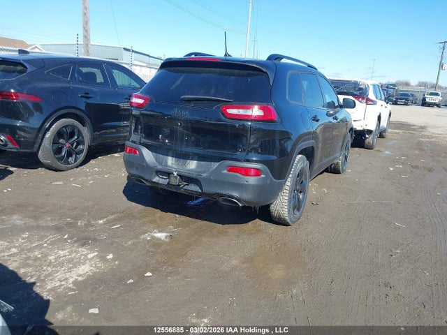 1C4PJMDX7JD592341 Jeep Cherokee Limited