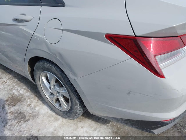 Hyundai Elantra 2022 KMHLM4AG1NU346865 Image 12