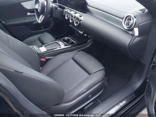 W1K5J4HB6SN532025 Mercedes-Benz CLA 250 4MATIC