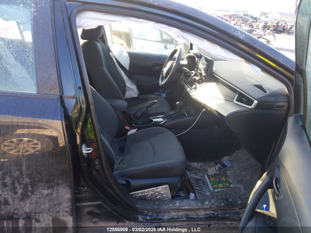 12556909 :رقم المزاد ، 5YFBPMBE4NP374550 vin ، 2022 Toyota Corolla L مزاد بيع