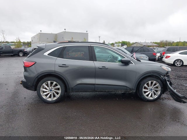 1FMCU9DZ0MUA44251 Ford Escape Titanium Hybrid