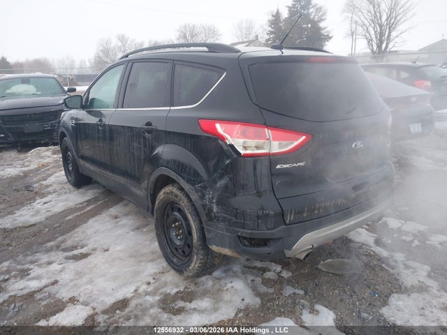 1FMCU0GX0GUA86543 Ford ESCAPE SE