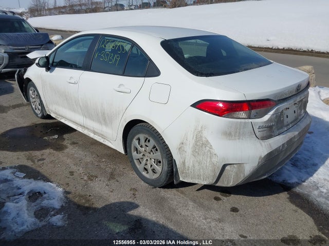 5YFBPMBE8NP351319 Toyota Corolla