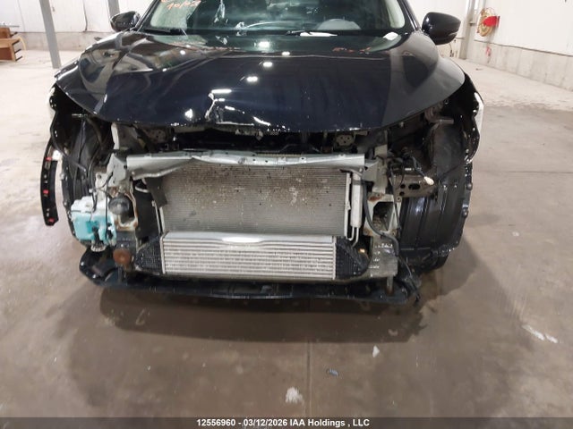 JA4ATUAA9PZ600817 Mitsubishi Eclipse Cross Es