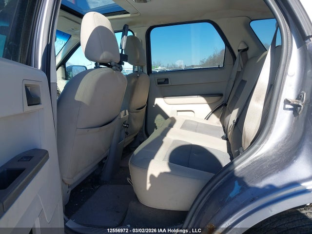 12556972 :رقم المزاد ، 1FMCU49H68KE28748 vin ، 2008 Ford Escape Hybrid مزاد بيع