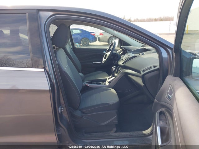 2013 Ford Escape Se მანქანა იყიდება აუქციონზე, vin: 1FMCU0GX2DUC74069, აუქციონის ნომერი: 12556980