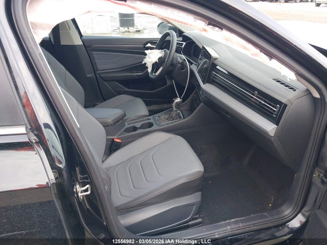 3VWGX7BU1SM088461 Volkswagen Jetta Highline