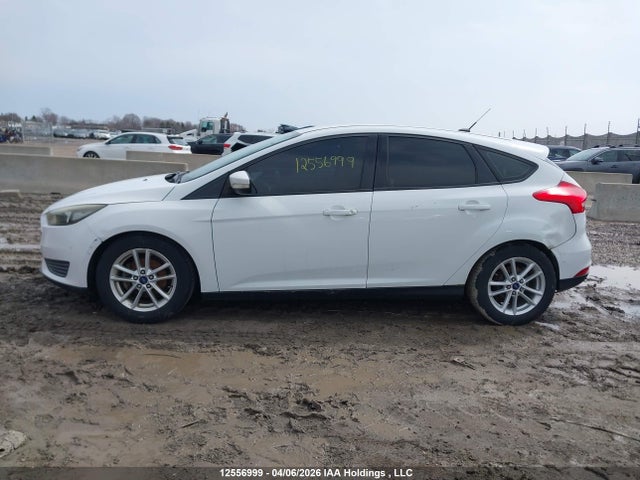 1FADP3K24FL278877 Ford FOCUS SE