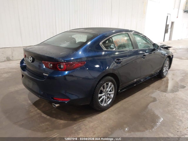 JM1BPABM5S1796493 Mazda 3 Select Sport
