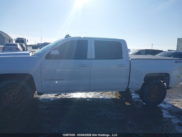 3GCUKREC8JG251414 Chevrolet Silverado 1500 2lt