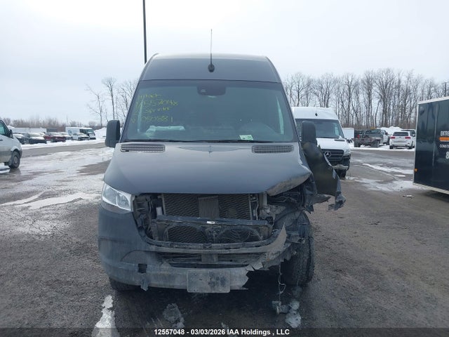 W1Y4DBHY4MT050881 Mercedes-Benz Sprinter 2500 Standard Roof I4 Diesel