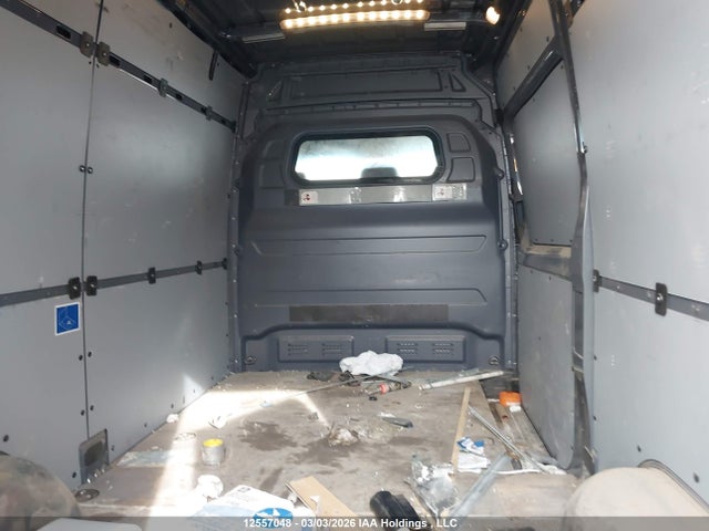 W1Y4DBHY4MT050881 Mercedes-Benz Sprinter 2500 Standard Roof I4 Diesel