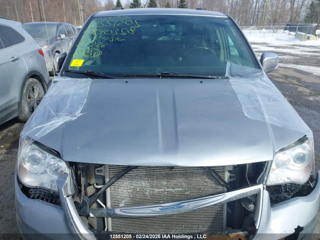 2C4RC1GG7ER240358 Chrysler Town &amp; Country Limited