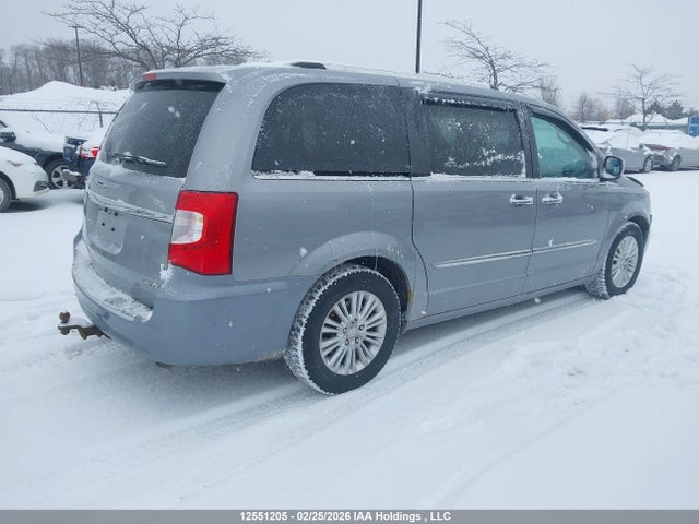 2C4RC1GG7ER240358 Chrysler Town &amp; Country Limited